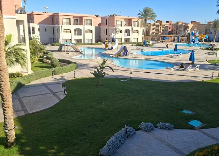 Apartman 2 Bedroom Pool View Wifi